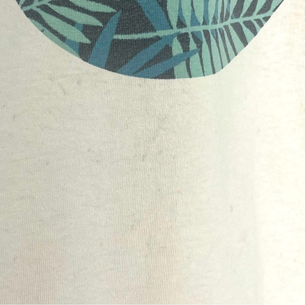 ACTIVE Ride Shop Tropical Island Distressed Tee - Picture 4 of 6